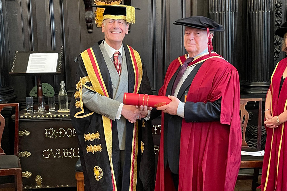 Geoffrey Harrison, receives honorary fellowship